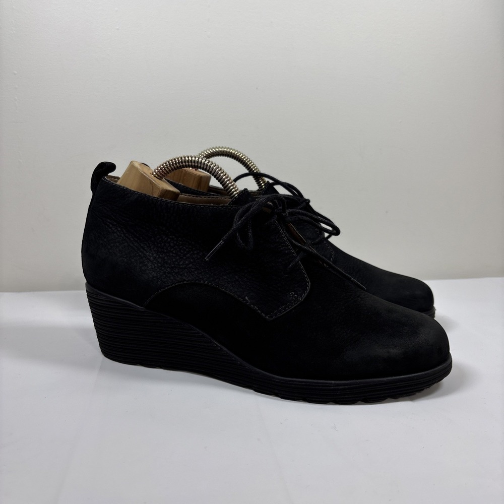 Dansko Womens 40 Cadee Oxford Wedge Black Suede Lace Up Shoes Booties Versatile